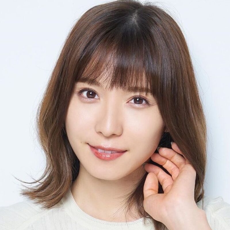松岡茉優
